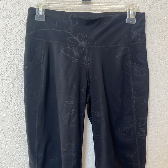 Ideology Pants - Ideology black floral detailed yoga legging size small